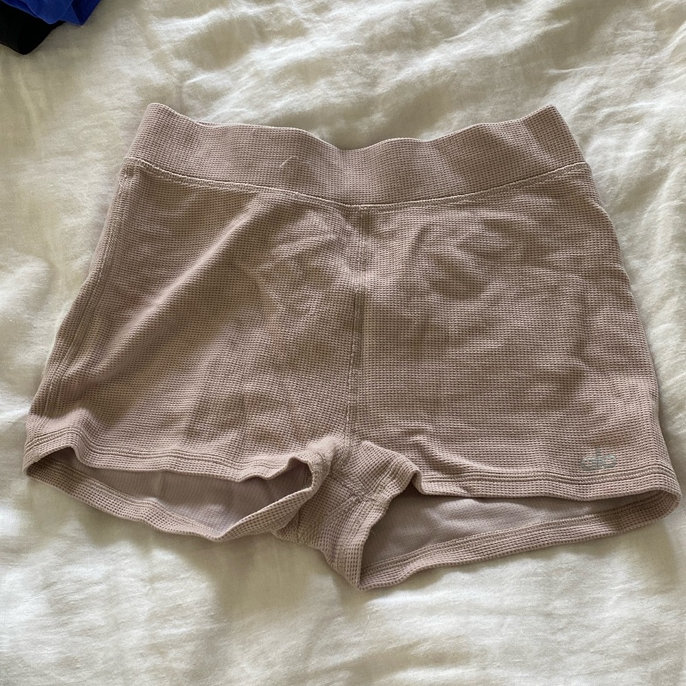 Alo shorts